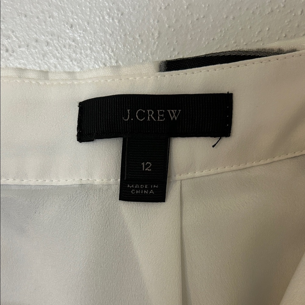 ❤️ Offers Chic Black and White Heart Skirt - Picture 2 of 5
